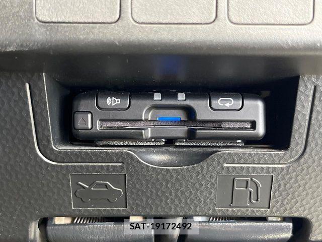 Toyota TANK 2018-06 8527680-6