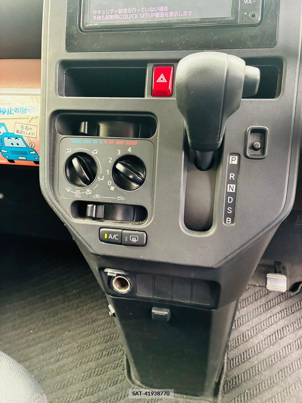 Toyota TANK 2019-07 8468819-21