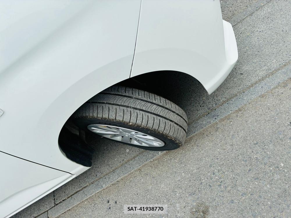 Toyota TANK 2019-07 8468819-34
