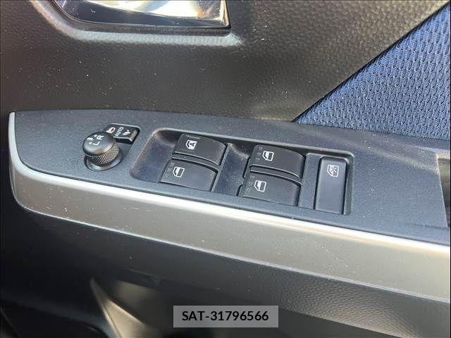 Toyota TANK 2017-10 8661886-27