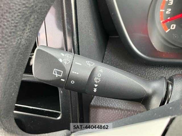 Toyota TANK 2017-09 8661885-21