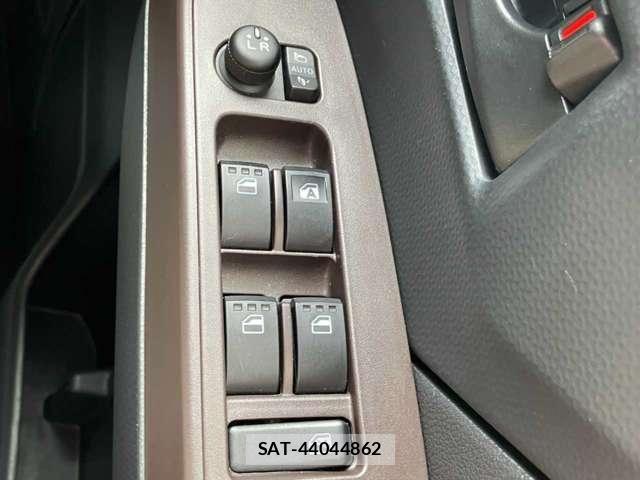 Toyota TANK 2017-09 8661885-29
