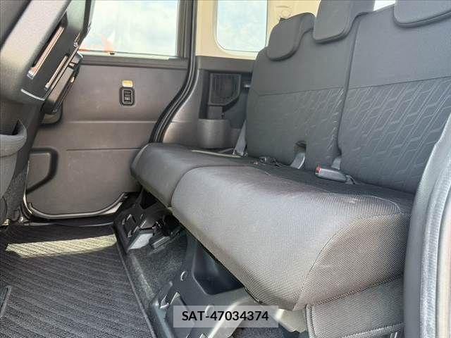 Toyota TANK 2018-03 8667005-18