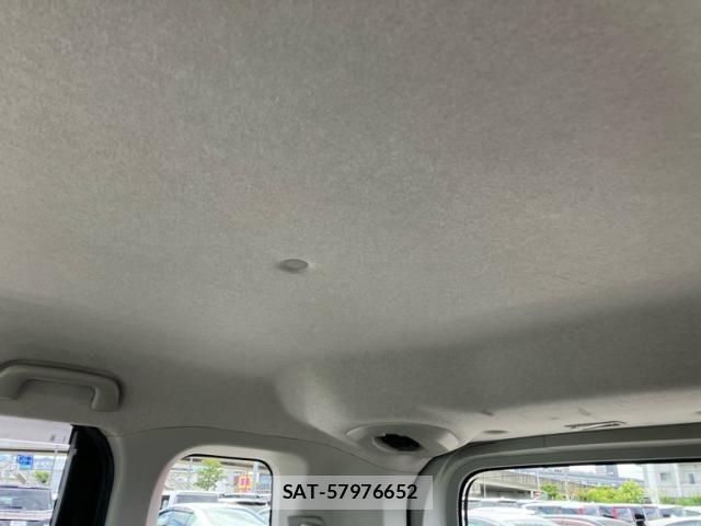 Toyota TANK 2017-07 8661884-16