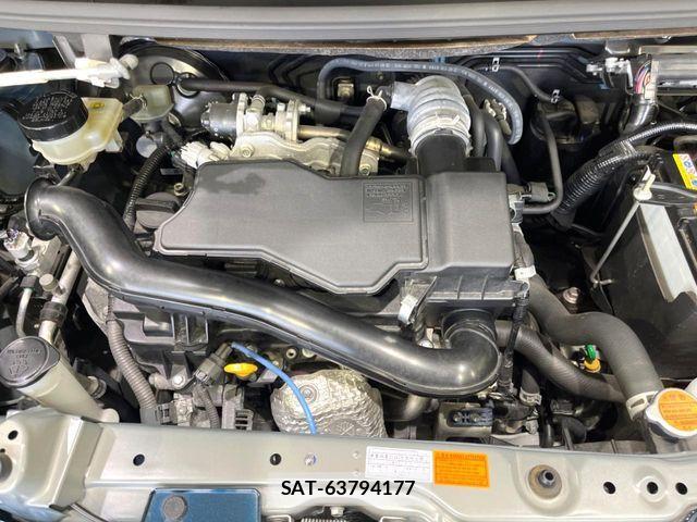 Toyota TANK 2019-05 8686725-17