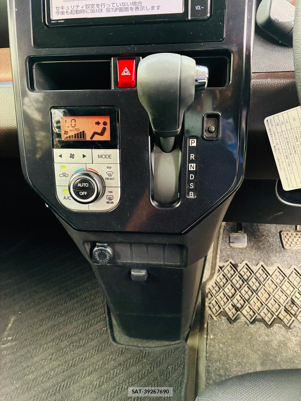 Toyota TANK 2020-01 8608419-21