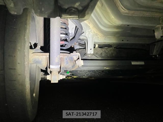 Toyota TANK 2017-03 8782269-6