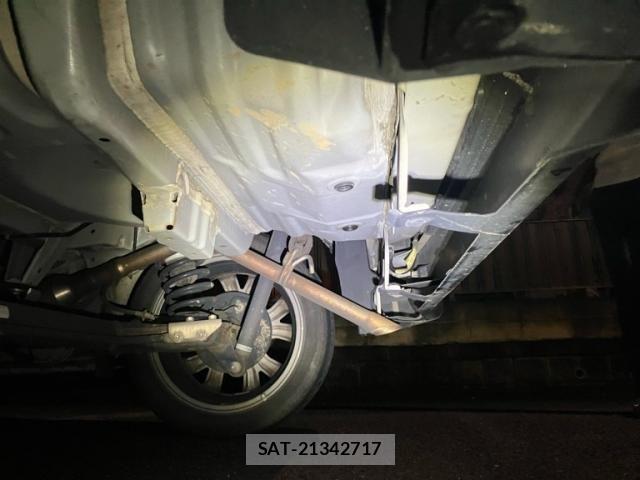 Toyota TANK 2017-03 8782269-7