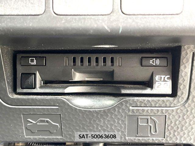 Toyota TANK 2017-01 8797672-6