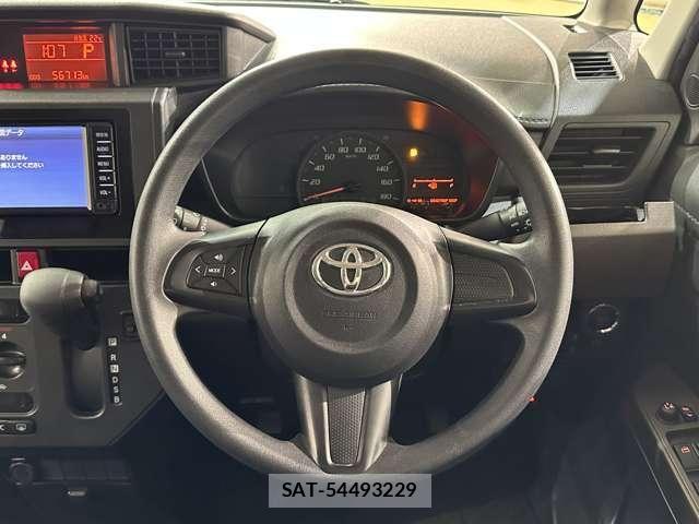 Toyota TANK 2017-03 8797674-9