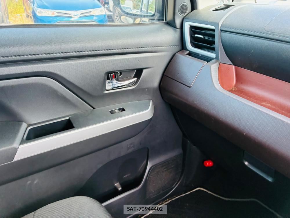 Toyota TANK 2020-03 8766467-22