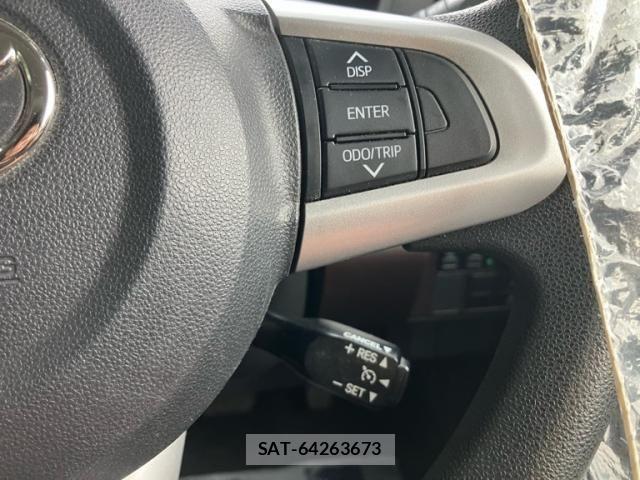 Toyota TANK 2017-03 8831948-13