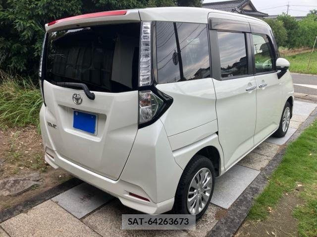 Toyota TANK 2017-03 8831948-2