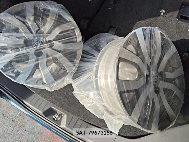 Toyota TANK 2017-06 8831944-26