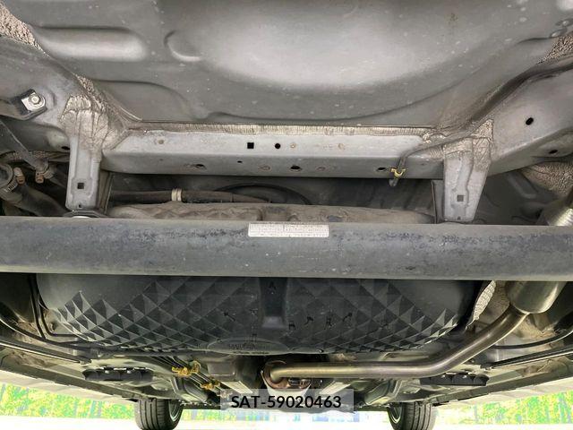 Toyota TANK 2017-11 8831947-18