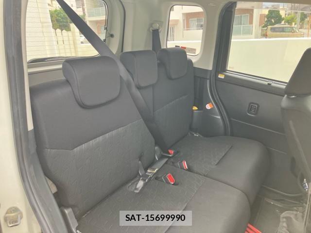 Toyota TANK 2019-02 8884448-15