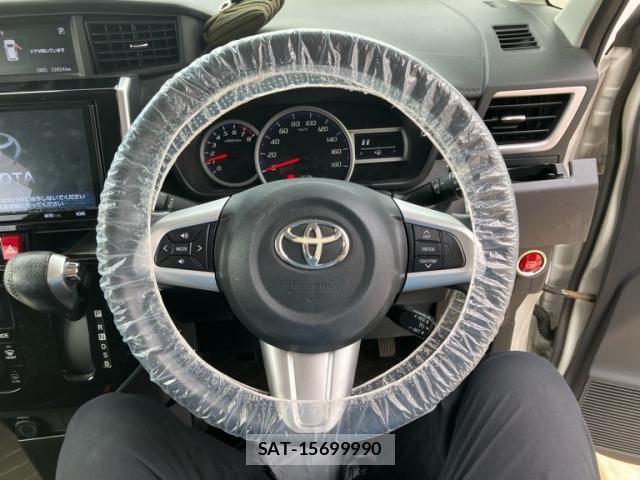 Toyota TANK 2019-02 8884448-17
