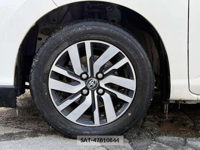 Toyota TANK 2017-06 3778027-16