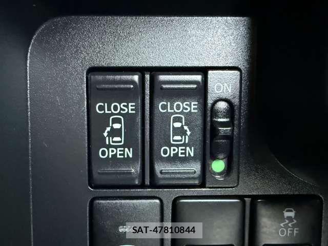 Toyota TANK 2017-06 3778027-6