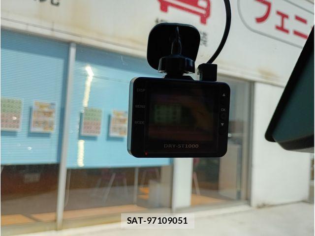 Toyota TANK 2017-11 4989828-9