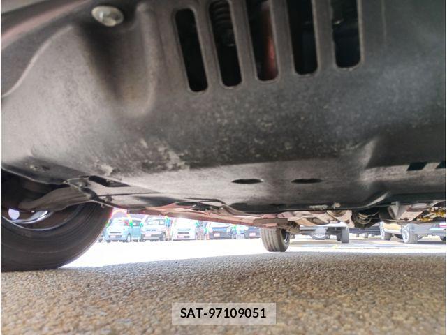 Toyota TANK 2017-11 4989828-21