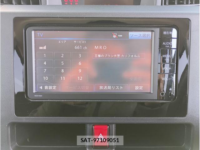 Toyota TANK 2017-11 4989828-5