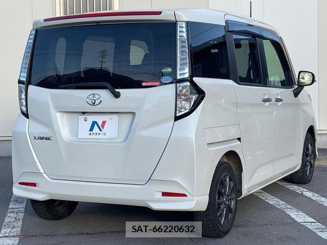 Toyota TANK 2017-09 5880490-16