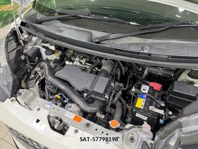 Toyota TANK 2019-04 6914062-17