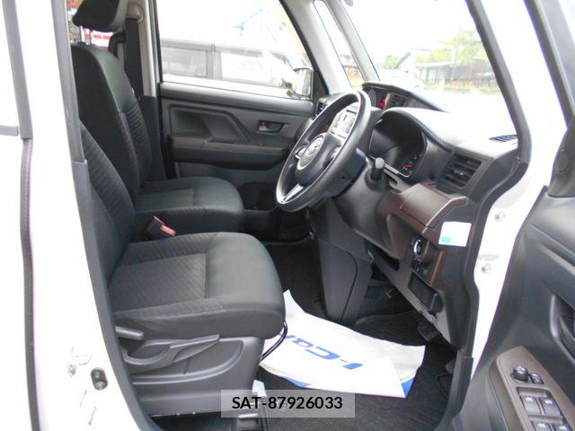 Toyota TANK 2017-02 6914066-11