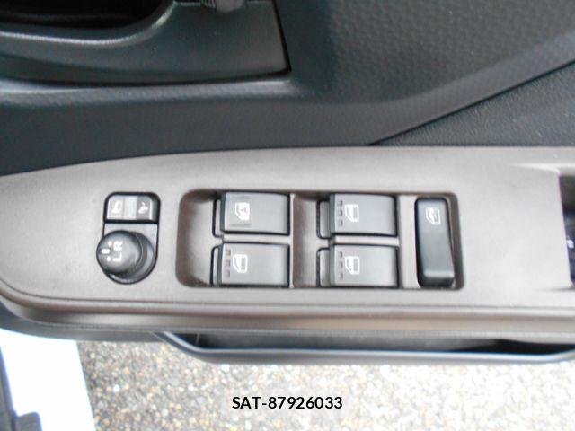 Toyota TANK 2017-02 6914066-15