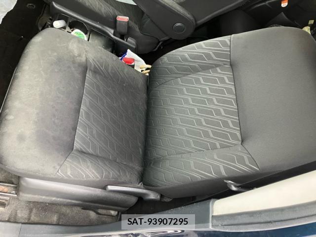 Toyota TANK 2017-09 7252525-24