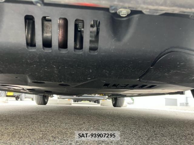 Toyota TANK 2017-09 7252525-8