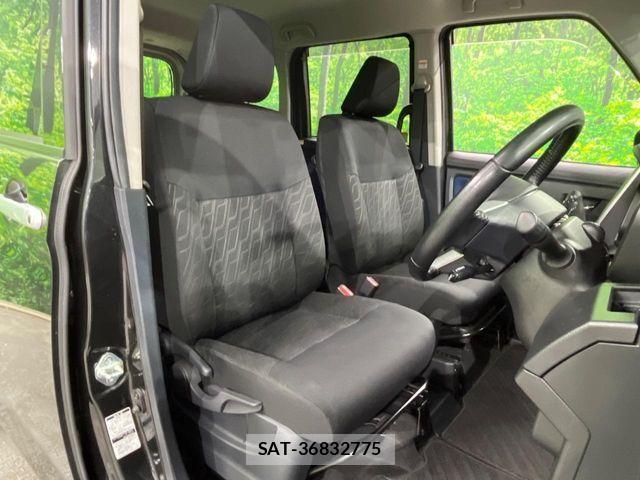 Toyota TANK 2019-05 7458273-7