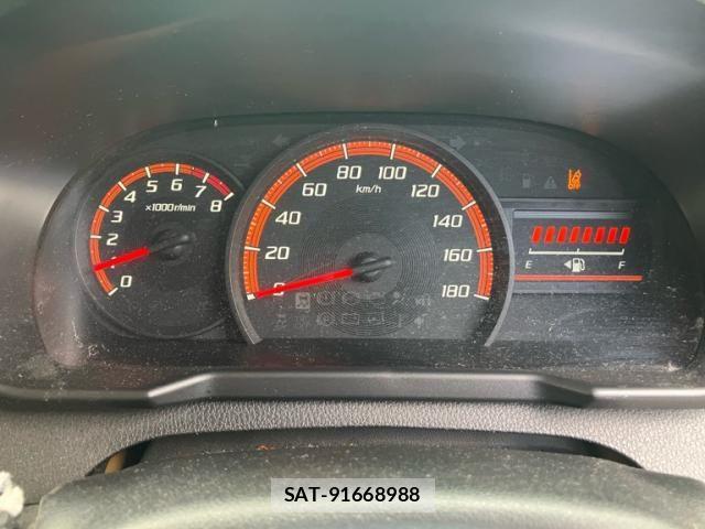 Toyota TANK 2019-08 7879854-29