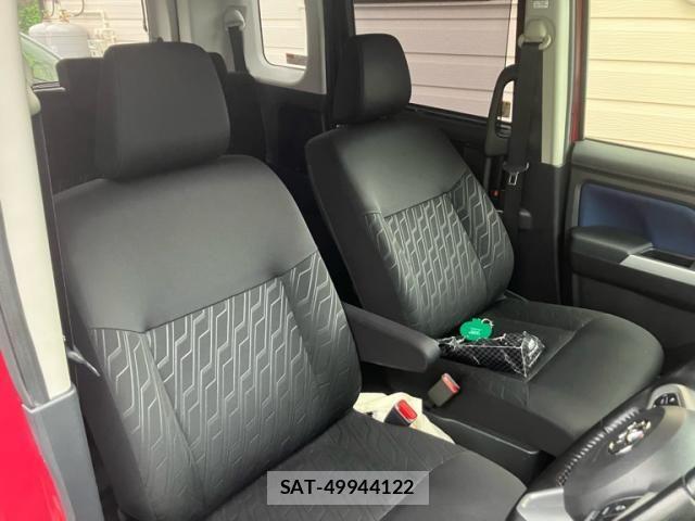 Toyota TANK 2017-06 7879853-15