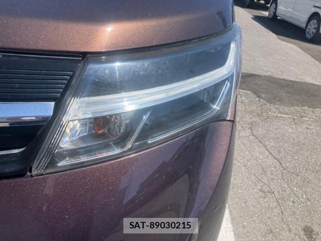 Toyota TANK 2016-12 8232051-7