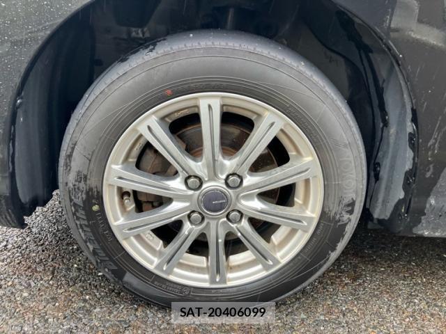 Toyota TANK 2018-05 8415309-13