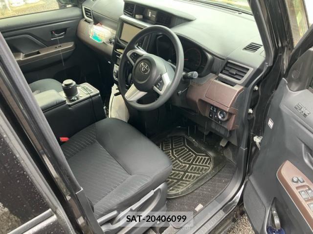 Toyota TANK 2018-05 8415309-17