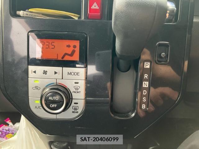 Toyota TANK 2018-05 8415309-21