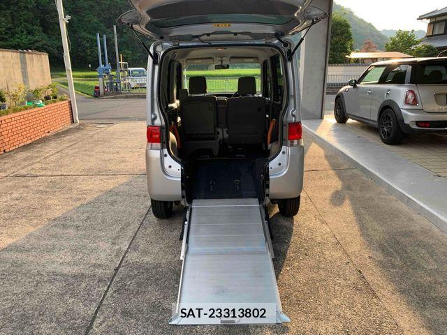 Daihatsu TANTO 2012-02 1208953-17