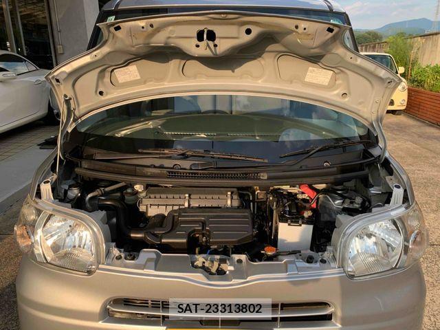 Daihatsu TANTO 2012-02 1208953-24