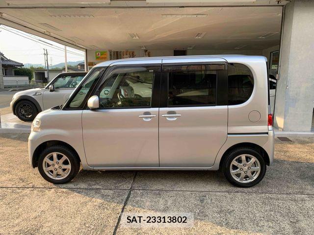 Daihatsu TANTO 2012-02 1208953-5