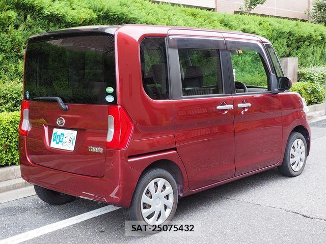 Daihatsu TANTO 2016-06 1283471-18