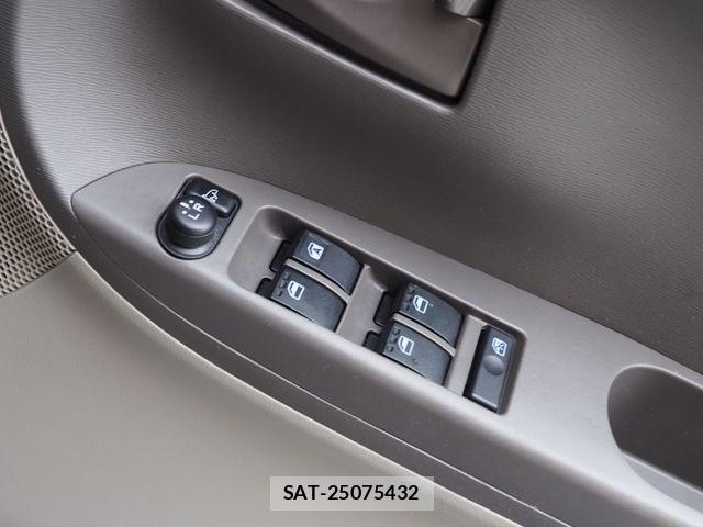 Daihatsu TANTO 2016-06 1283471-8