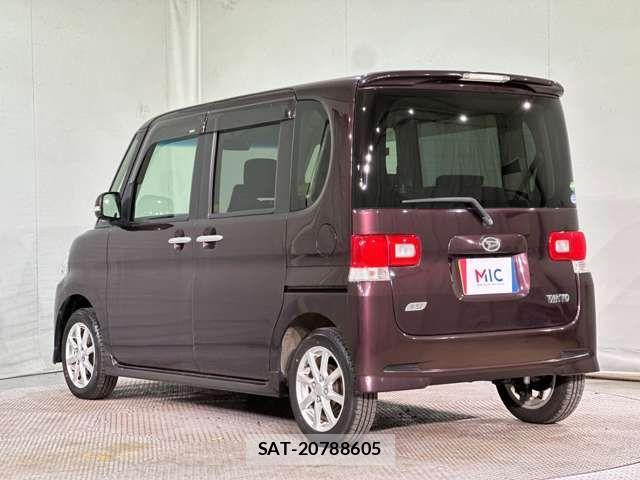 Daihatsu TANTO 2013-08 1415185-6
