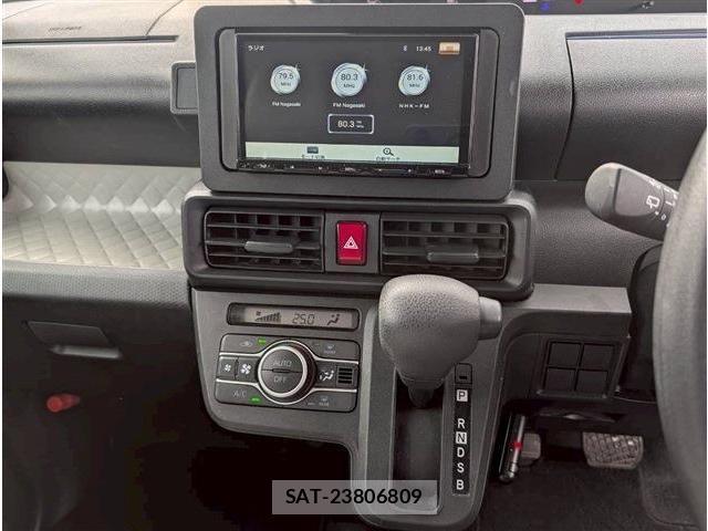 Daihatsu TANTO 2022-02 2678532-26