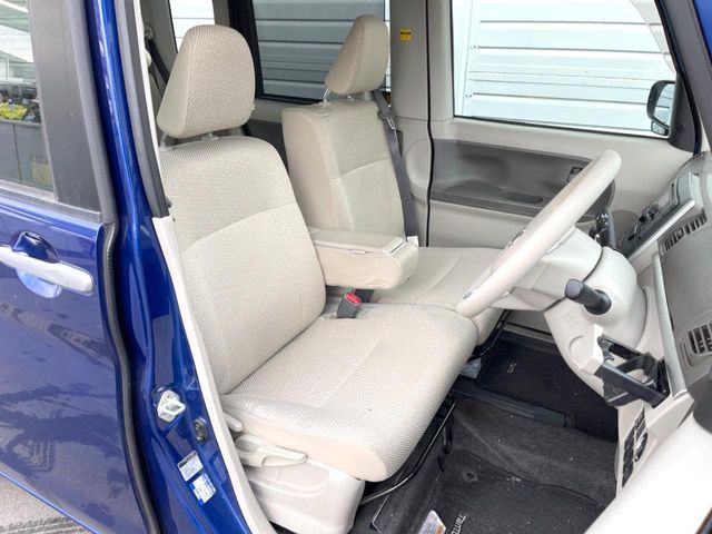 Daihatsu TANTO 2015-08 3685463-7