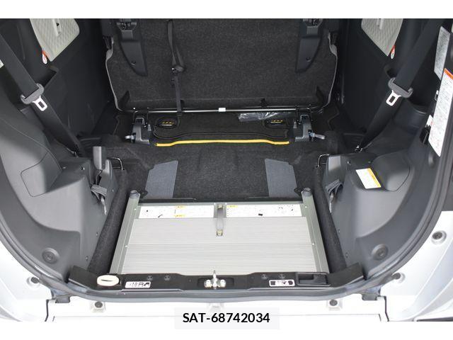 Daihatsu TANTO 2022-04 3778040-23