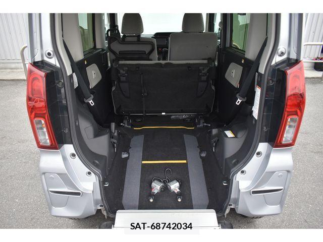 Daihatsu TANTO 2022-04 3778040-5
