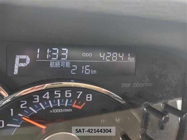 Daihatsu TANTO 2019-02 3778104-27
